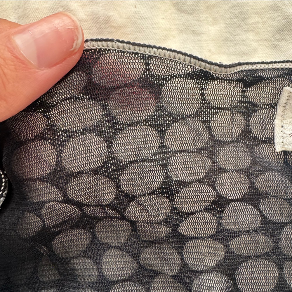 Polka dot mesh cami - Picture 4 of 4